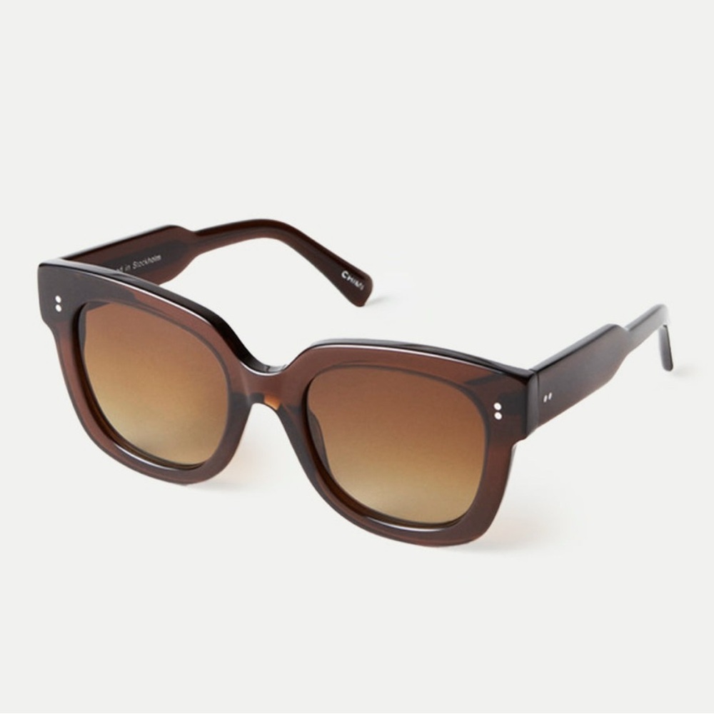 Veronica Beard x Chimi sunglasses